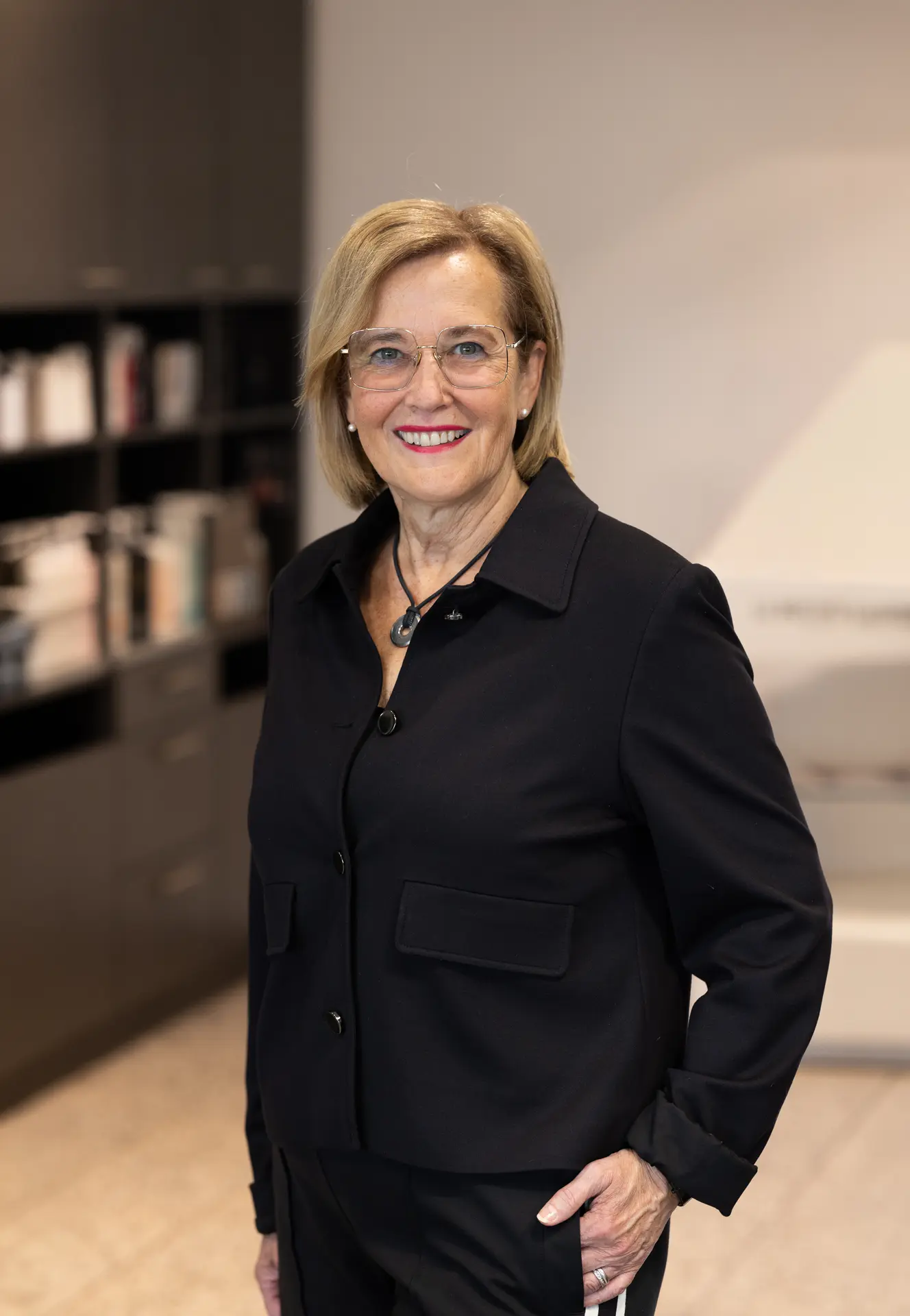 Braun Günthner Haare Schönheit Barber Friseur Böblingen Andrea