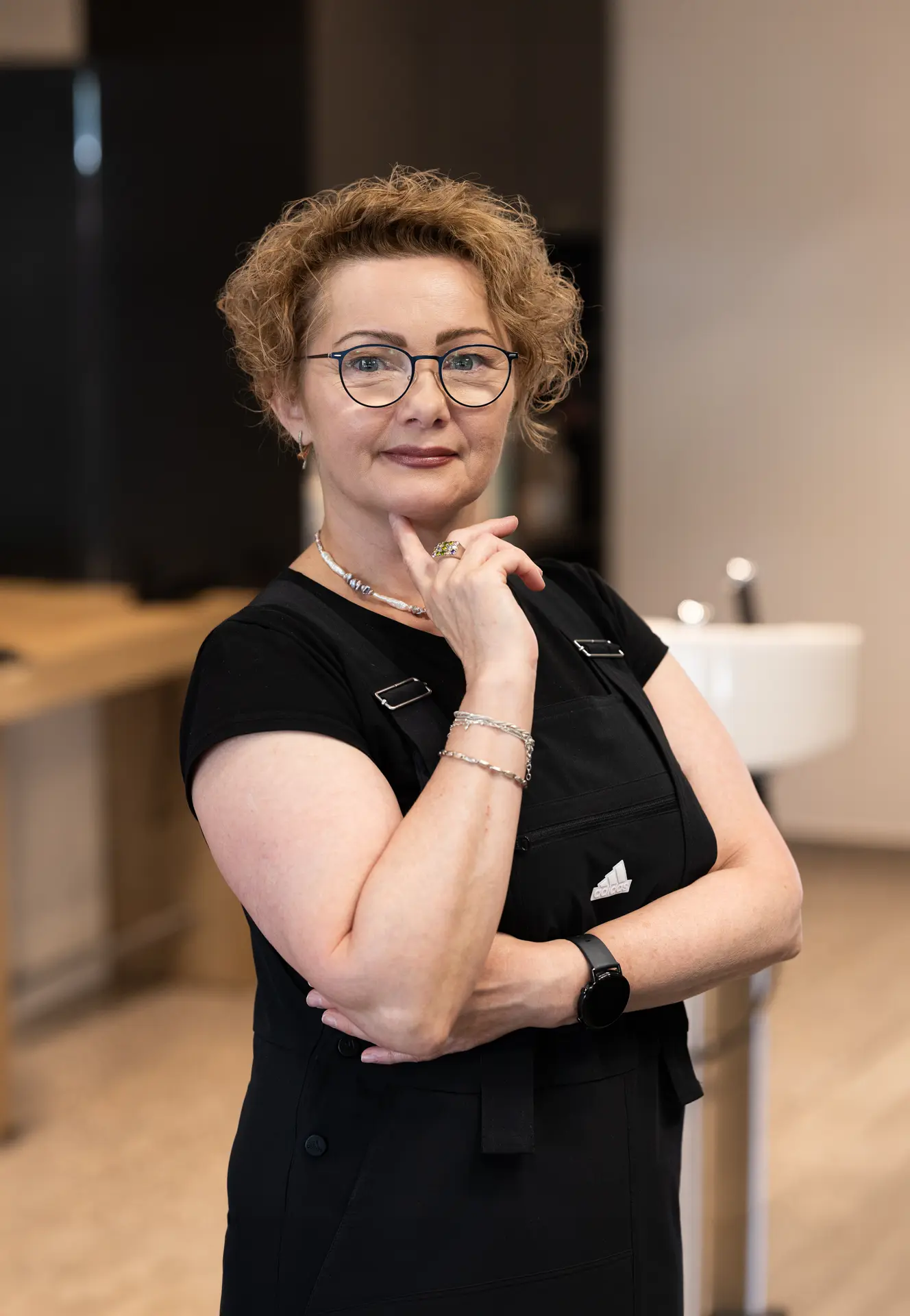 Braun Günthner Haare Schönheit Barber Friseur Böblingen Elena