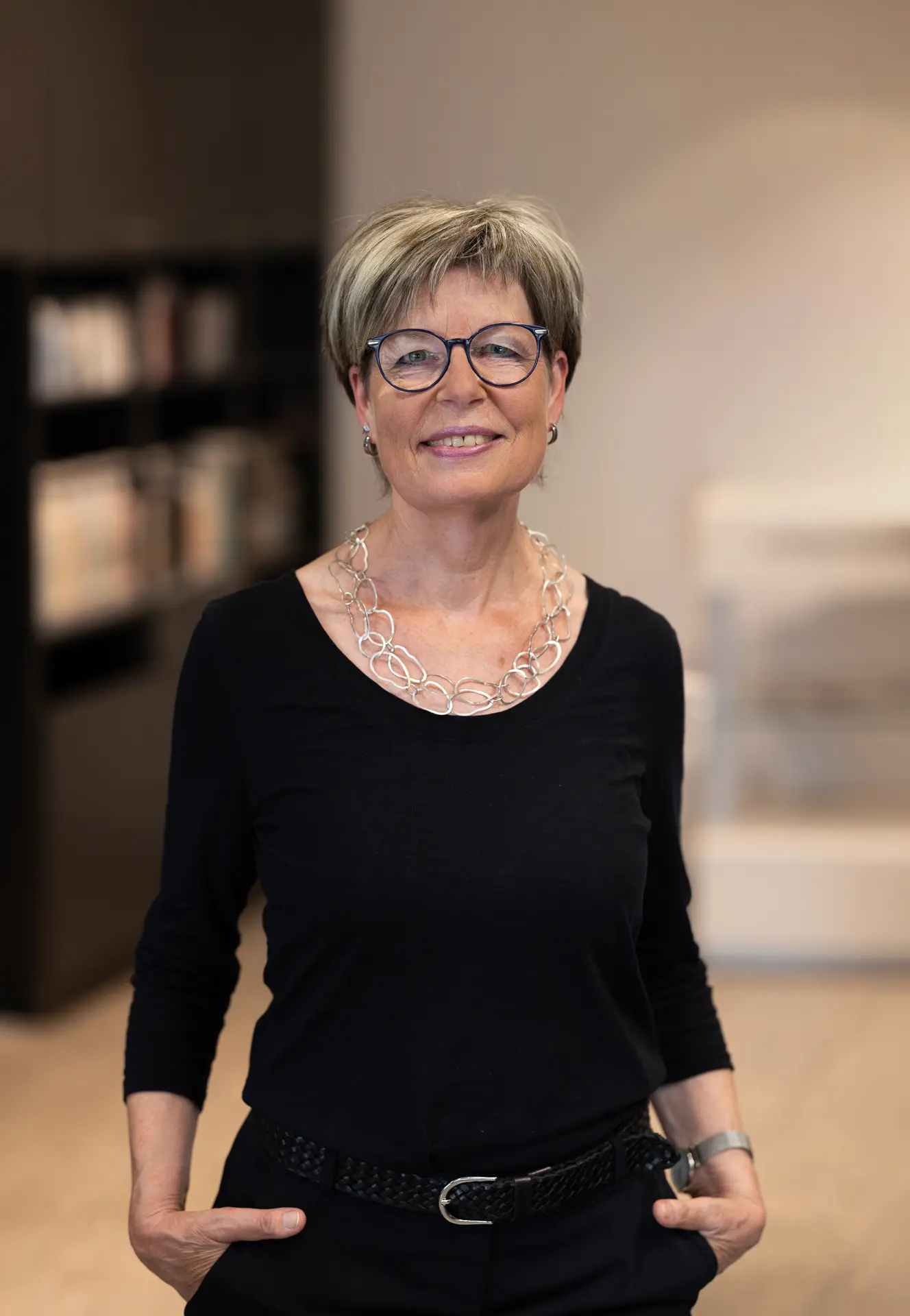 Braun Günthner Haare Schönheit Barber Friseur Böblingen Ingrid