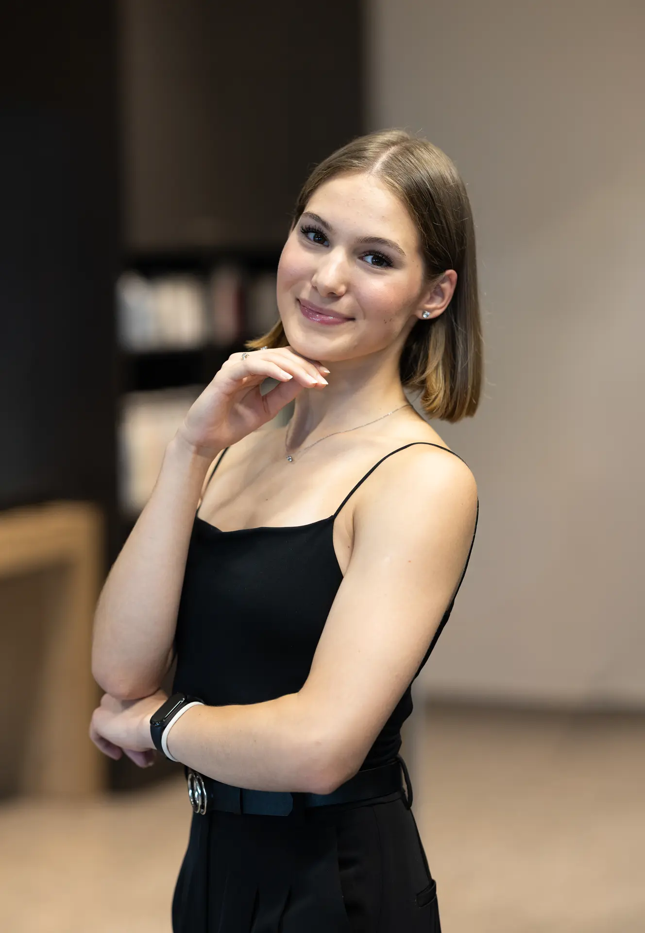 Braun Günthner Haare Schönheit Barber Friseur Böblingen Kira